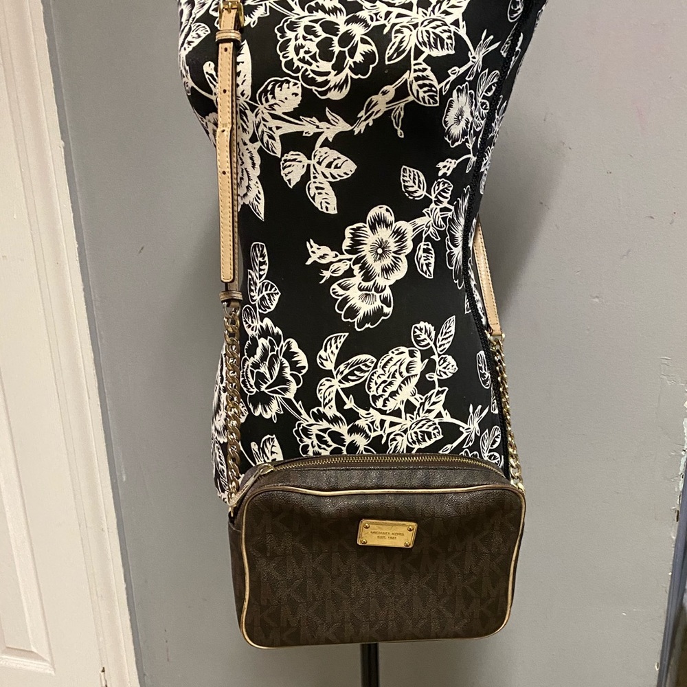 Michael Kors crossbody